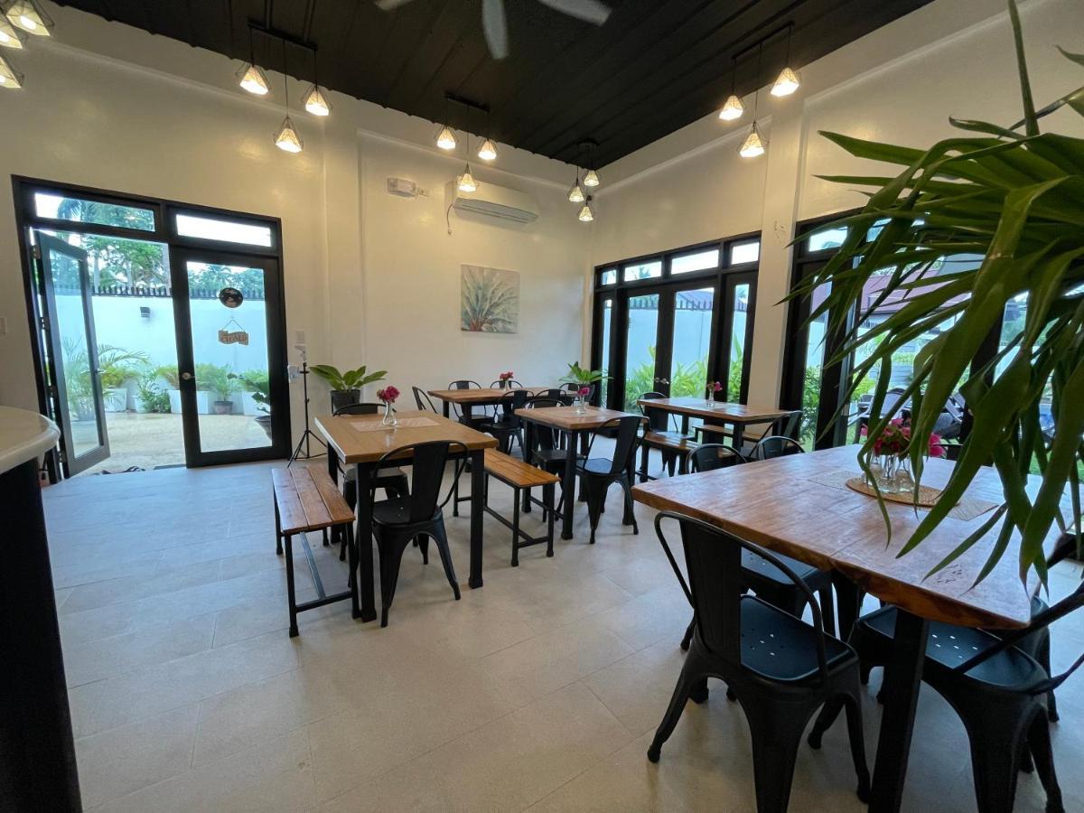 פנגלאו Thistle Inn מראה חיצוני תמונה